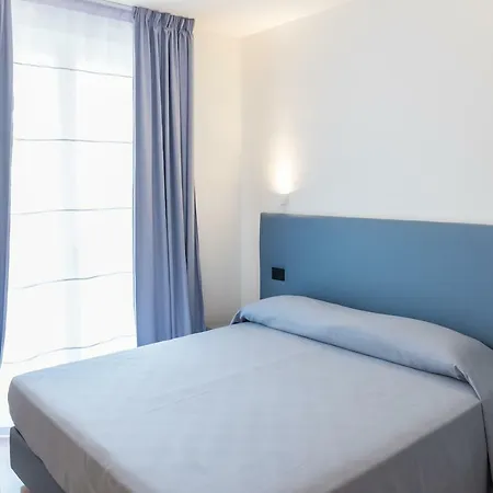 Vela Azzurra Holiday
